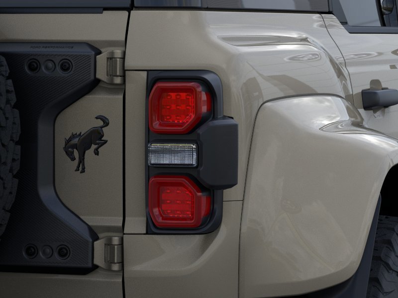2025 Ford Bronco 4-Door Raptor - Photo 23