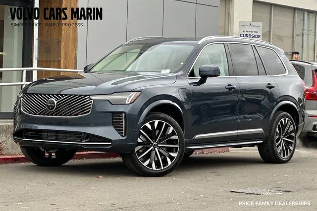 2026 Volvo XC90 plug-in hybrid T8 Ultra 7-Seater