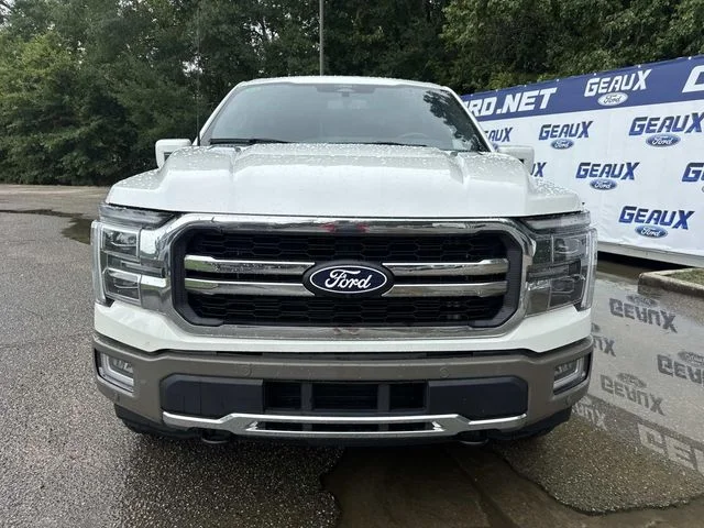 Used 2025 Star White Ford King Ranch image 4