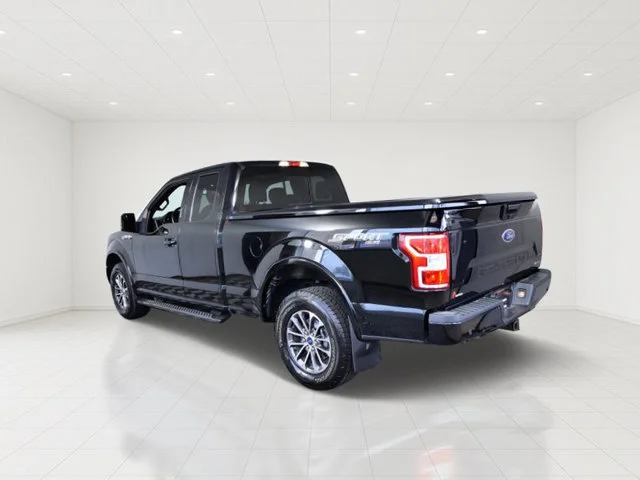 Used 2018 Black Ford XLT image 4