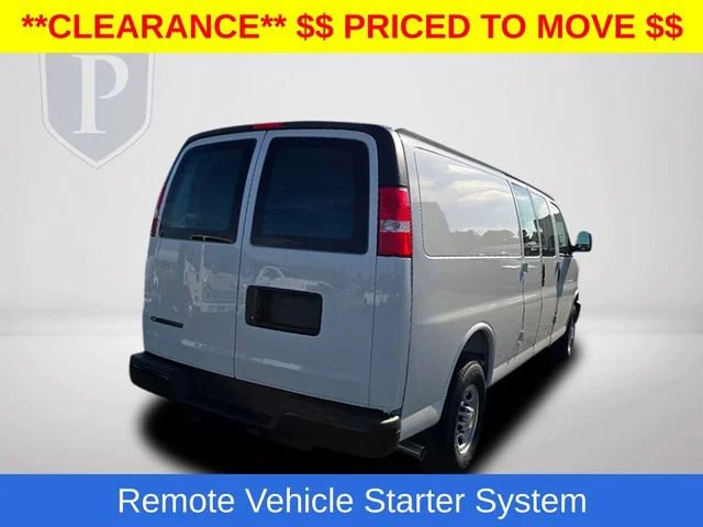 2025 Chevrolet Express Cargo Work Van - Photo 9