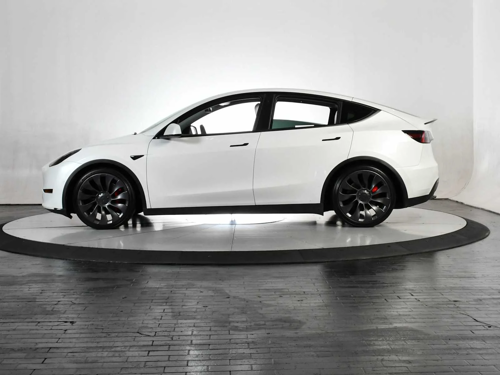 Used 2022 Tesla Model Y Performance with VIN 7SAYGDEF4NF391412 for sale in Dallas, TX