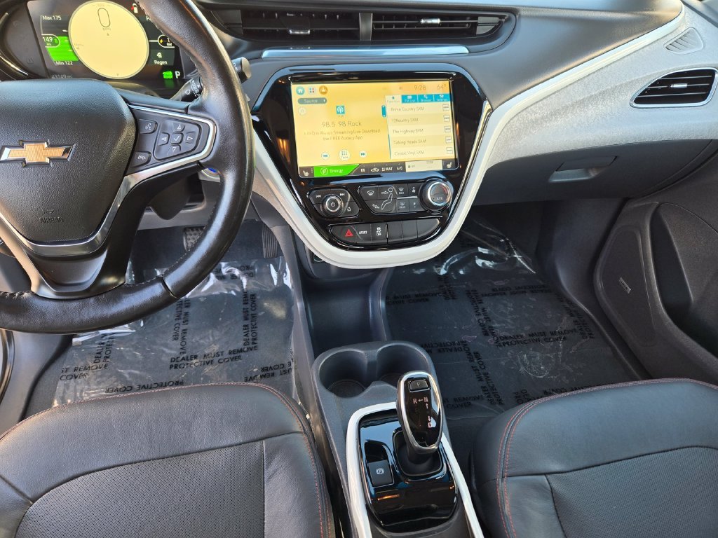 Used 2020 Gray Chevrolet Premier image 17