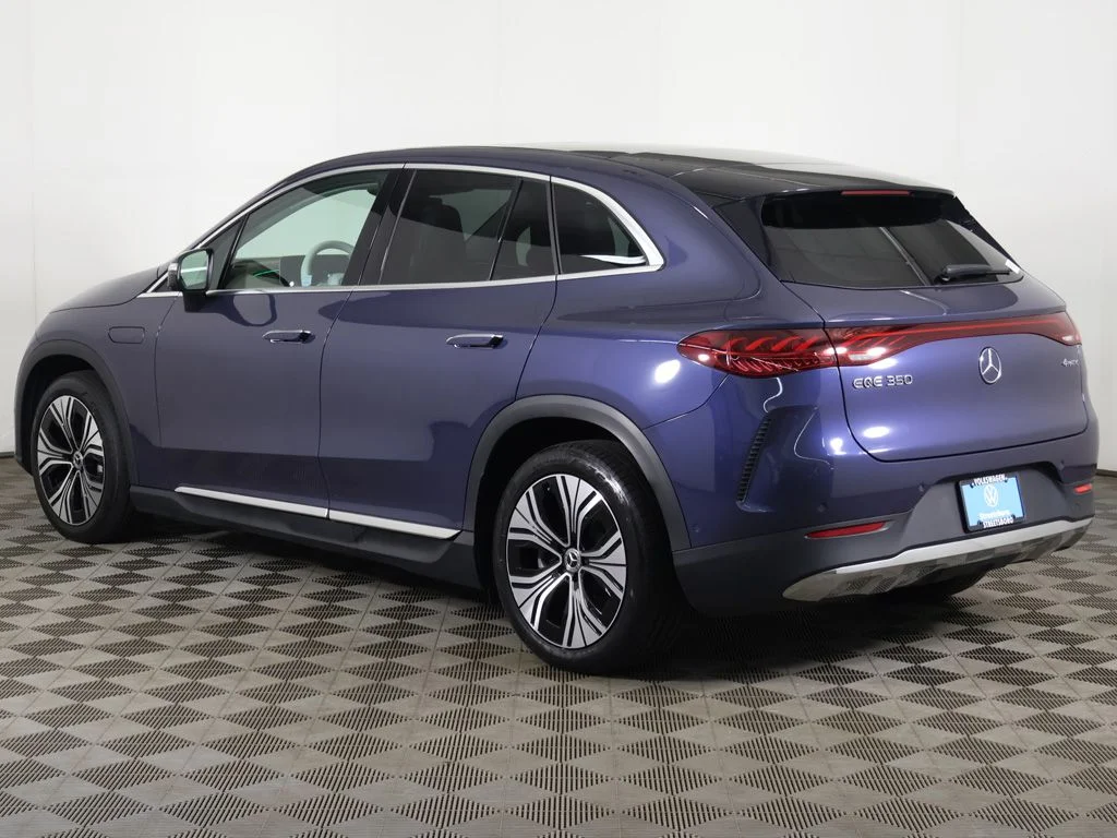 Used 2023 Twilight Blue Metallic Mercedes-Benz 350 SUV image 11