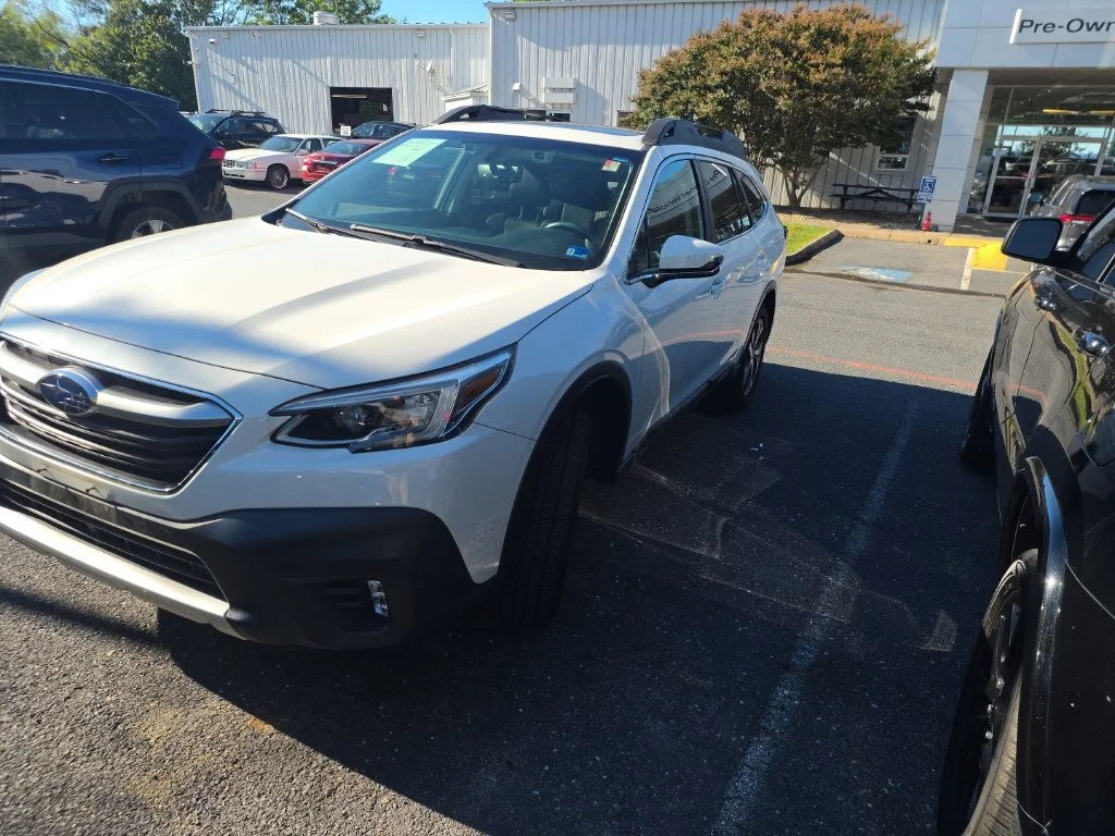Used 2022 White Subaru Limited image 1