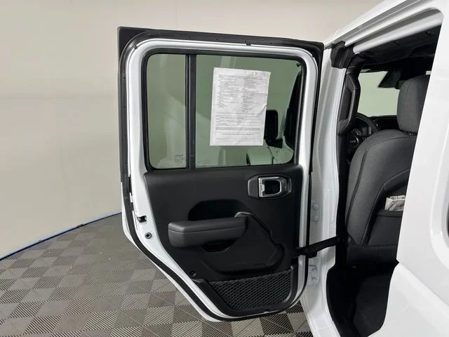 Used 2026 White Jeep 85th Anniversary Edition image 38