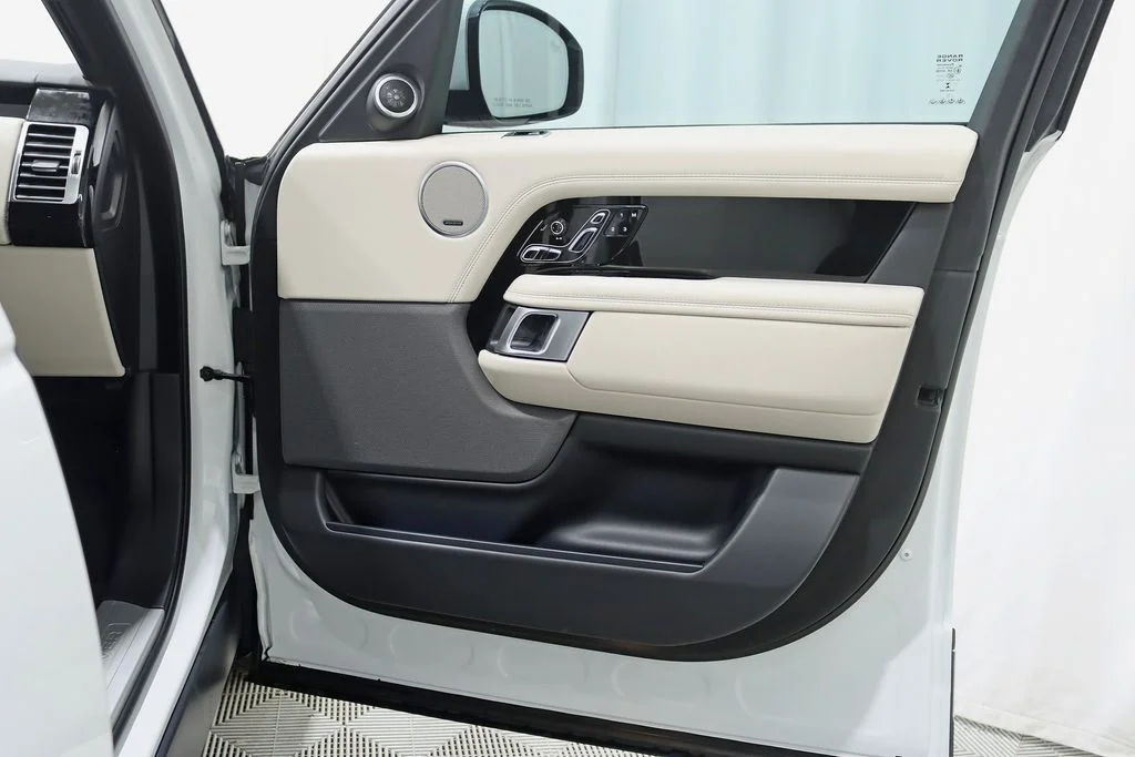 Used 2022  Land Rover Westminster image 33