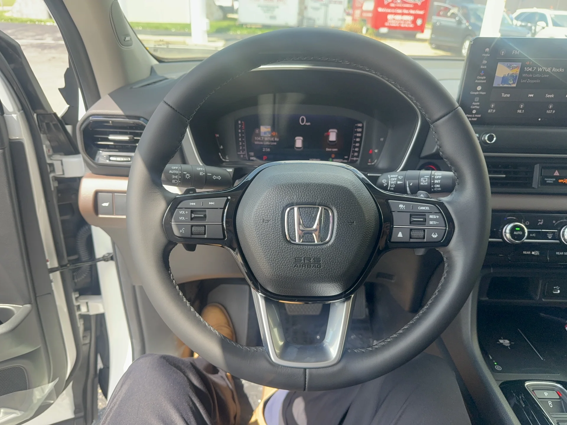 New 2026 Platinum White Pearl Honda Touring Blackout image 13