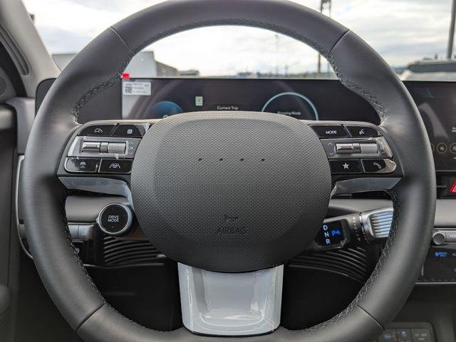 New 2026 White Hyundai SE image 25