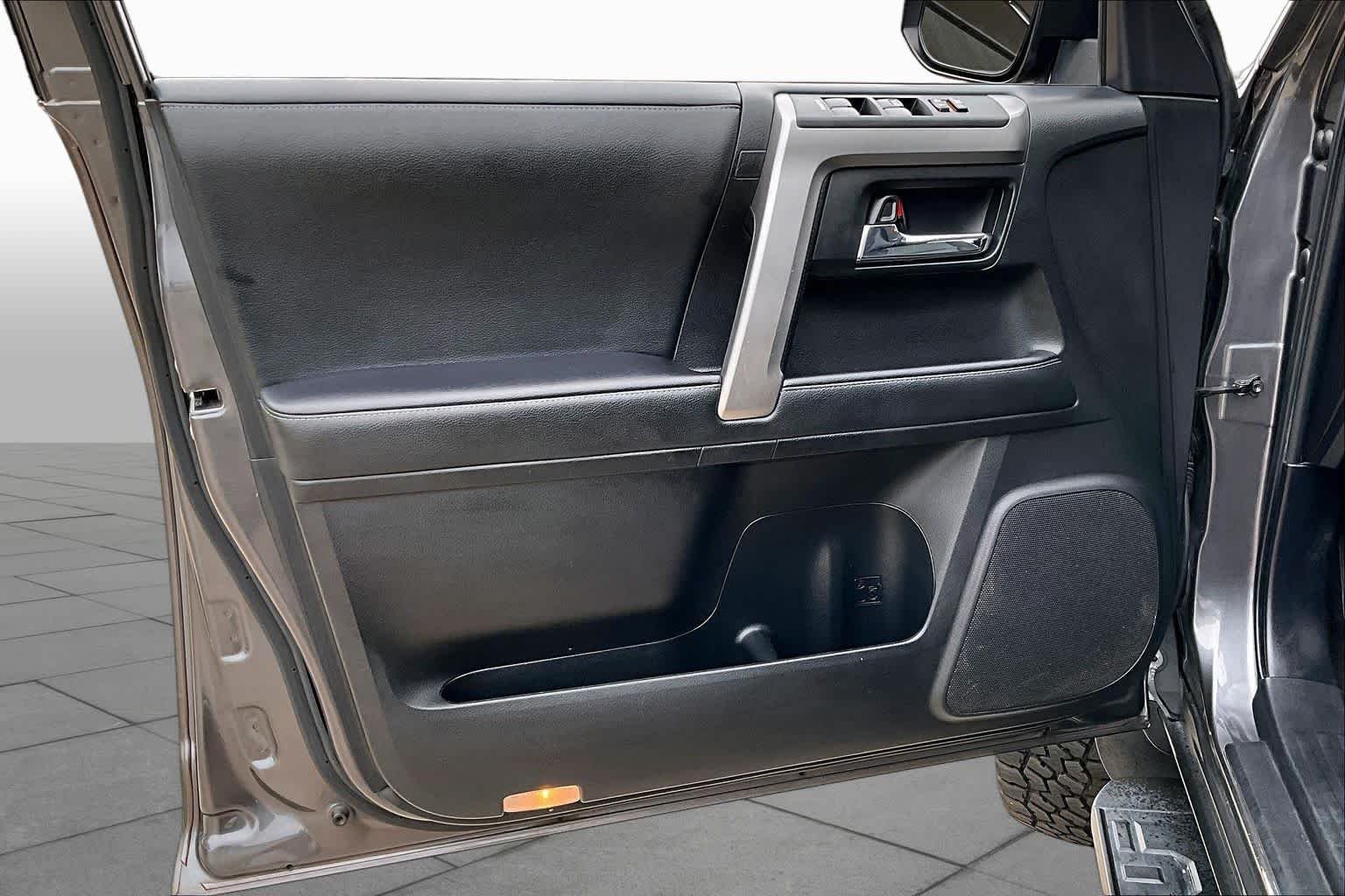 Used 2021 Magnetic Gray Metallic Toyota SR5 Premium image 24