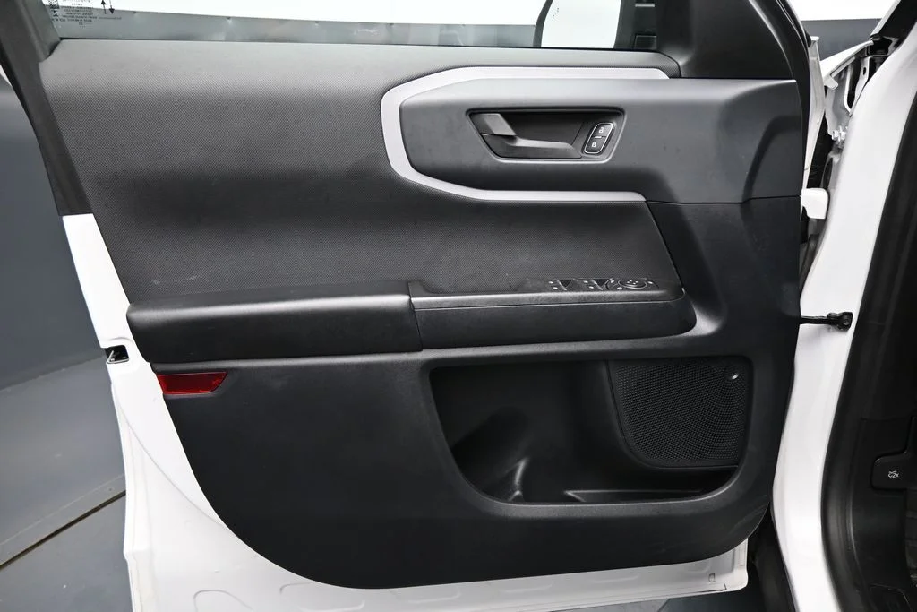 Used 2022 White Ford Big Bend image 10
