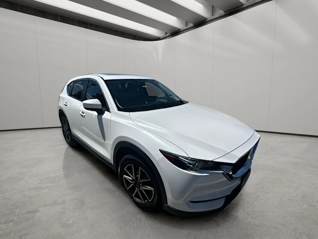 Used 2018 Snowflake White Pearl Mica Mazda Touring image 5
