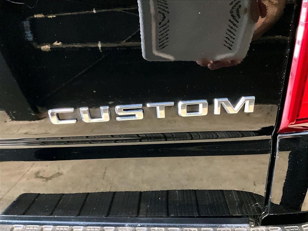 Used 2021 Black Chevrolet Custom Trail Boss image 29