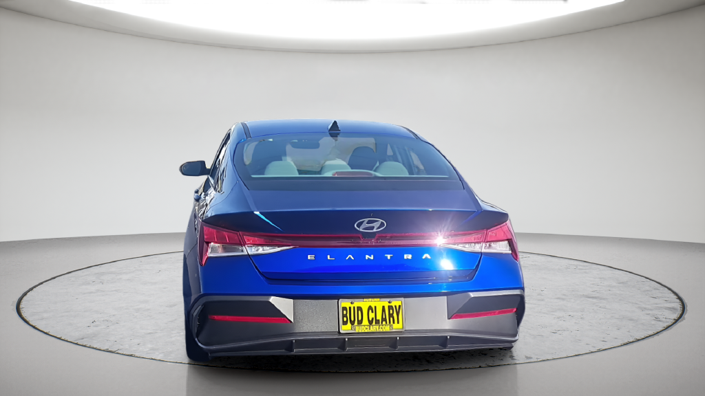 Used 2024 Blue Hyundai SEL image 8