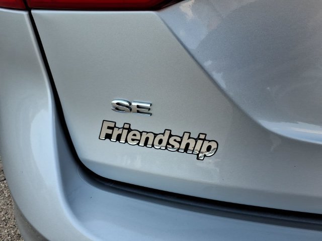 Used 2014 Silver Ford SE image 9