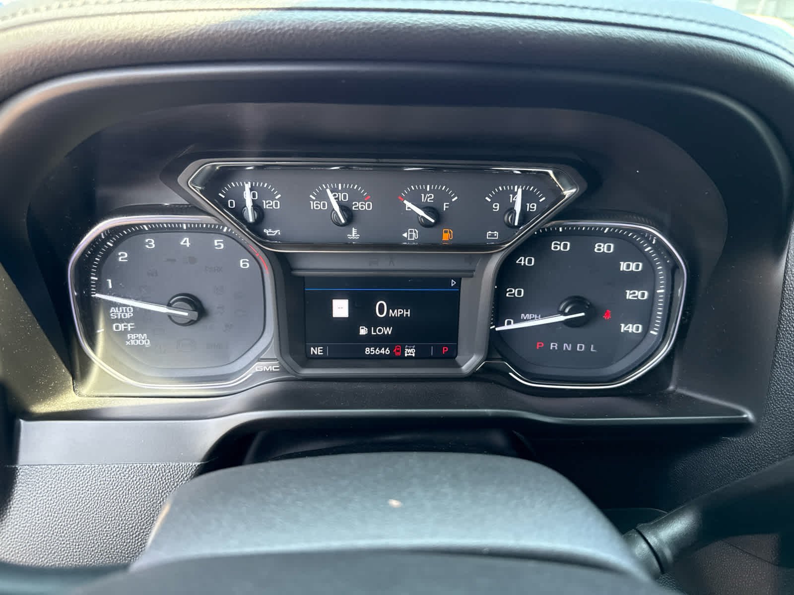 Used 2019 DARK SKY METALLIC GMC SLT image 15