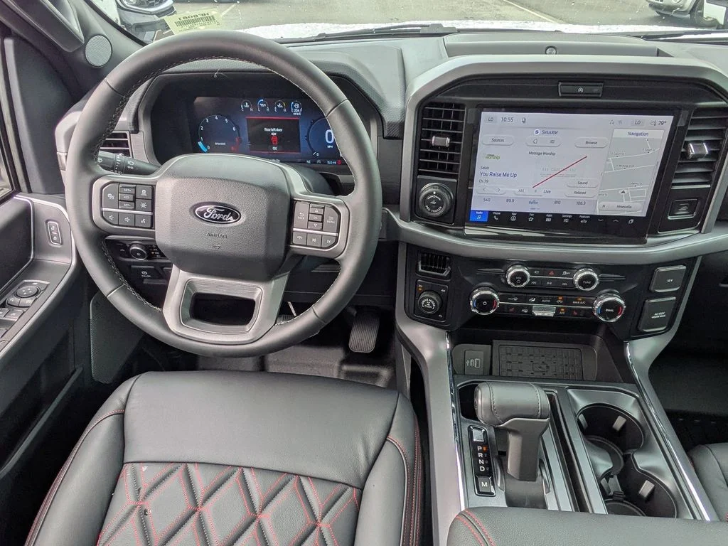 New 2026 Oxford White Ford XLT image 18
