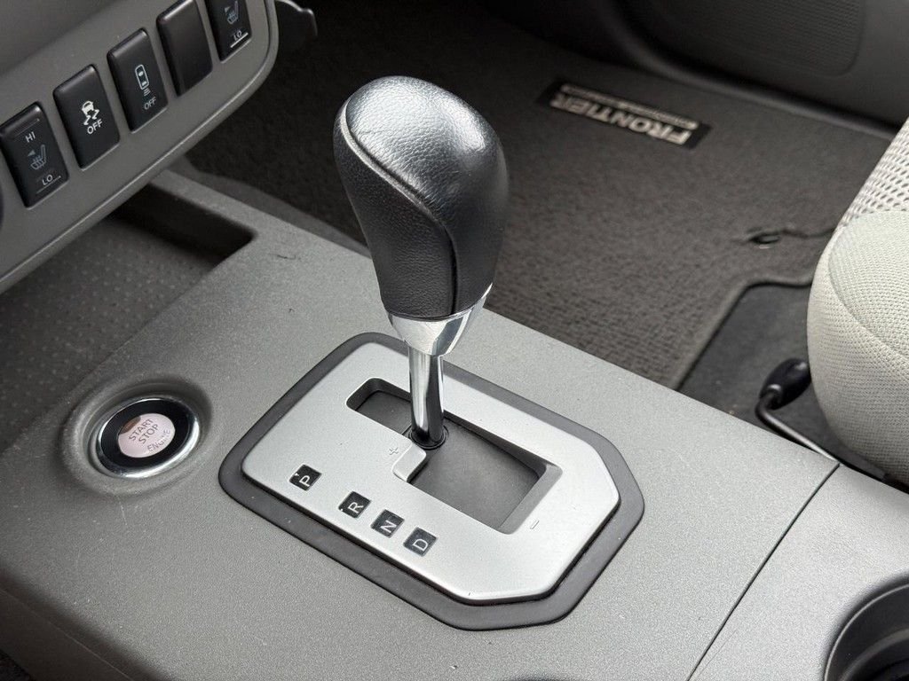 Used 2021 Gray Nissan SV image 20