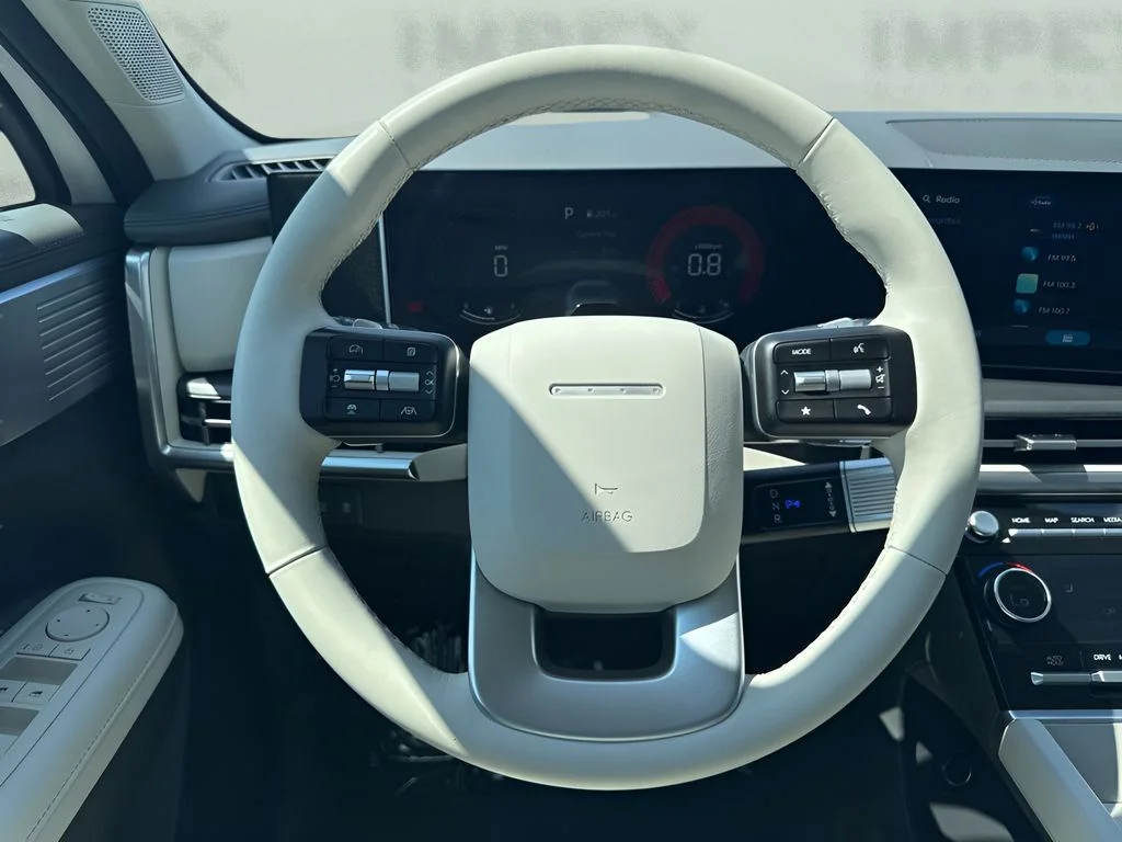 Used 2026 White Hyundai SEL image 13