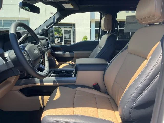 New 2026 Star White Metallic Tri-Coat Ford F-250® Lariat® image 40
