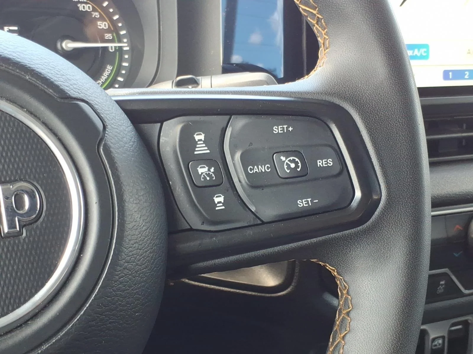 Used 2024 Black Clearcoat Jeep Sport S image 28