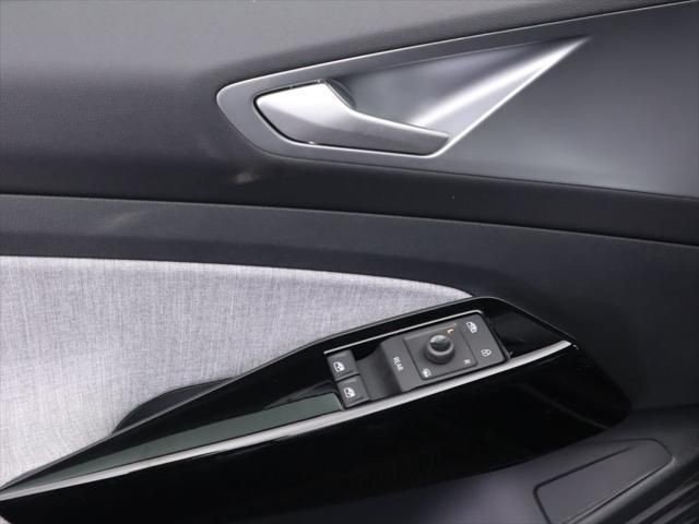 New 2026 Deep Black Pearl Volkswagen Pro image 24