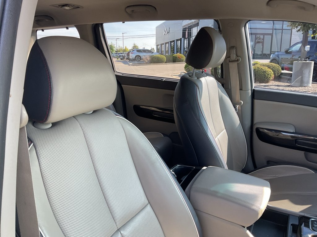 Used 2015 Snow White Pearl Kia EX image 11