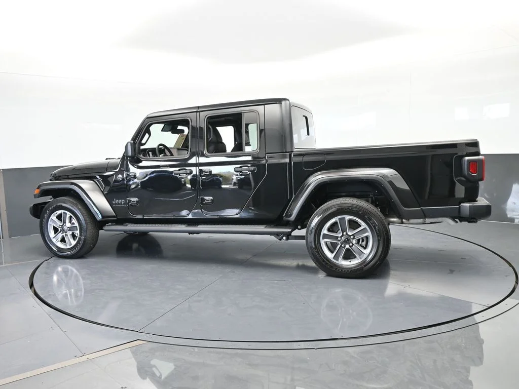 Used 2024 Black Clearcoat Jeep Sport S image 2