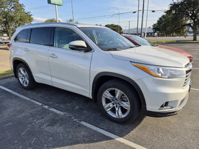Used 2016 Blizzard Pearl Toyota Limited Platinum V6 image 1