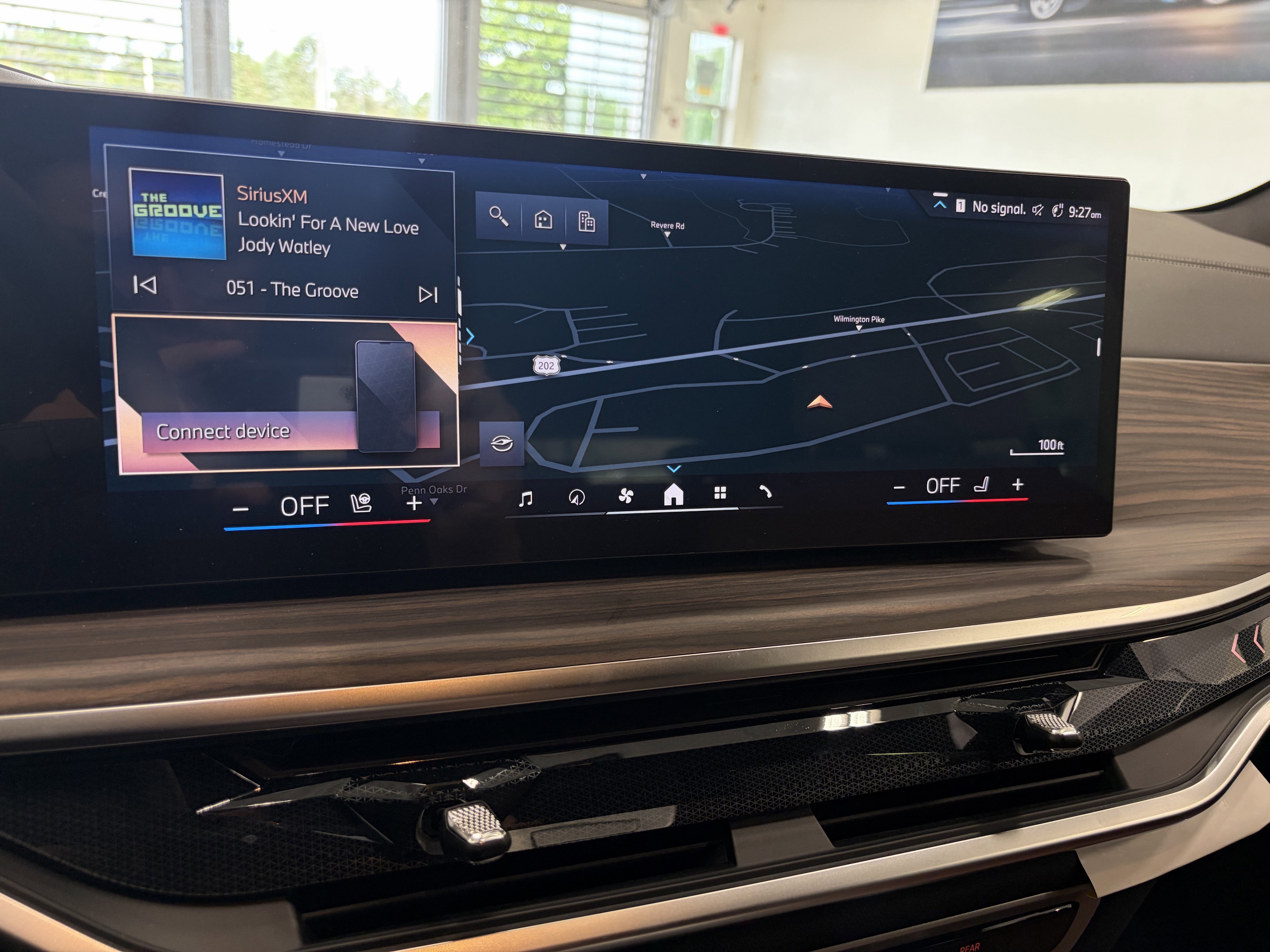 Used 2026 SKYSCRAPER GREY M BMW xDrive40i image 12