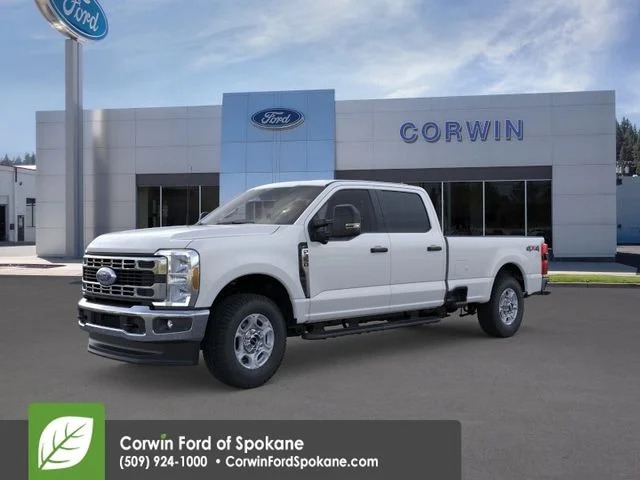 New 2026 Oxford White Ford XLT image 3