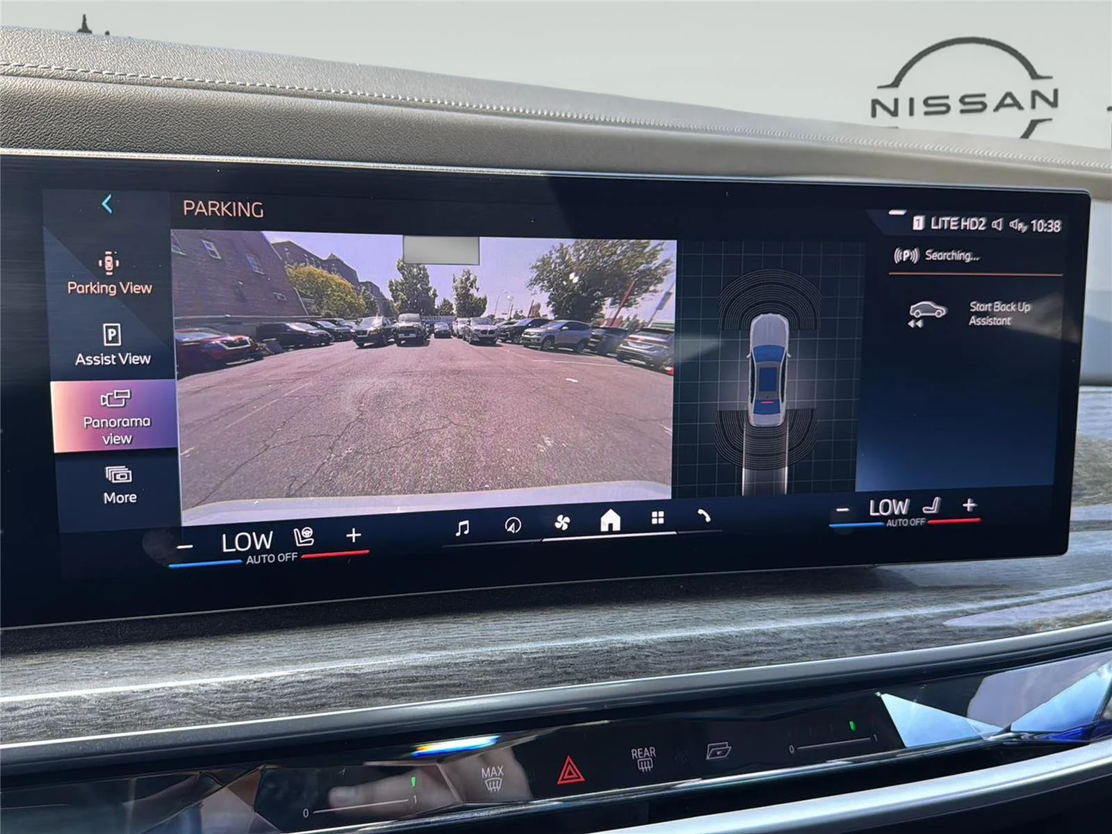 Used 2025 GRAY BMW 740i xDrive image 24