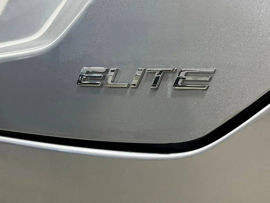 New 2026 Solar Silver Metallic Honda Elite image 5