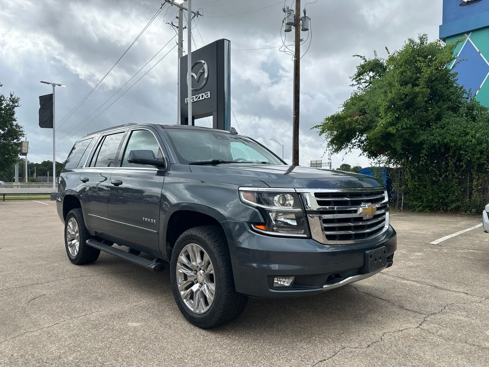 Used 2020 Shadow Gray Metallic Chevrolet LT image 2