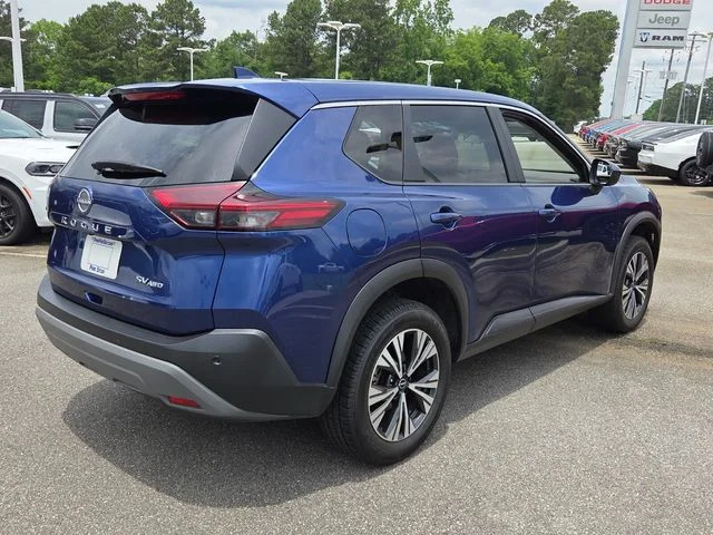 Used 2023 Blue Nissan SV image 12