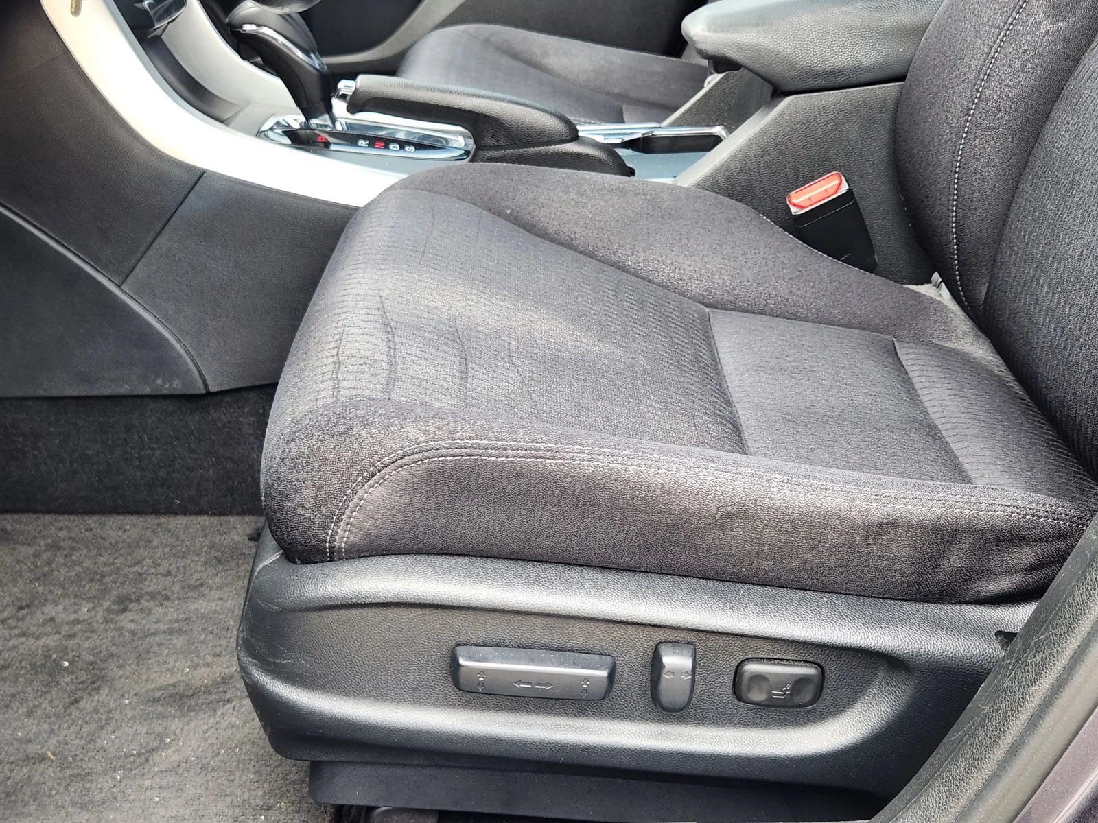 Used 2013 Gray Honda Sport image 23