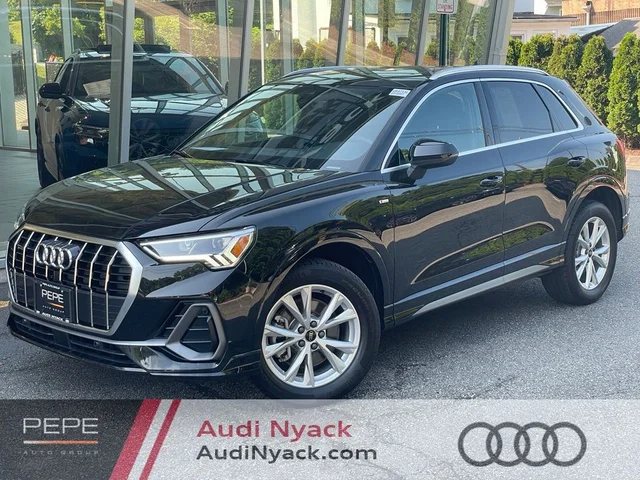 2025 Audi Q3 Premium