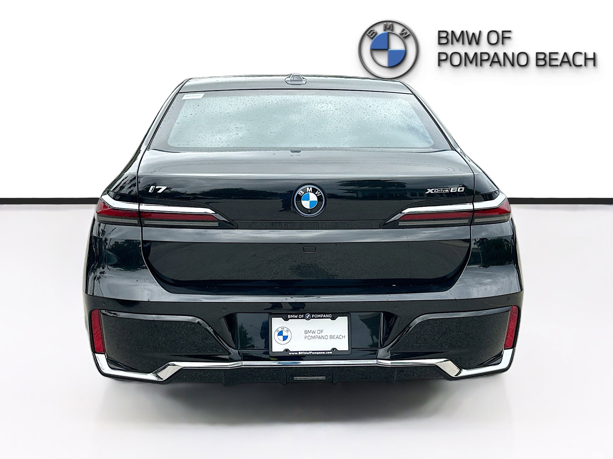 Certified Used 2024 Black Sapphire Metallic BMW xDrive60 image 6
