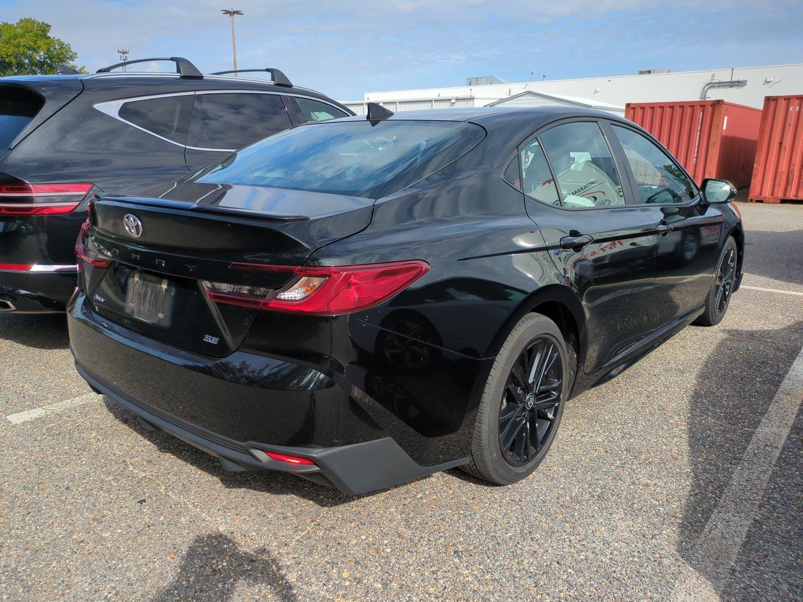 Used 2025  TOYOTA  image 3