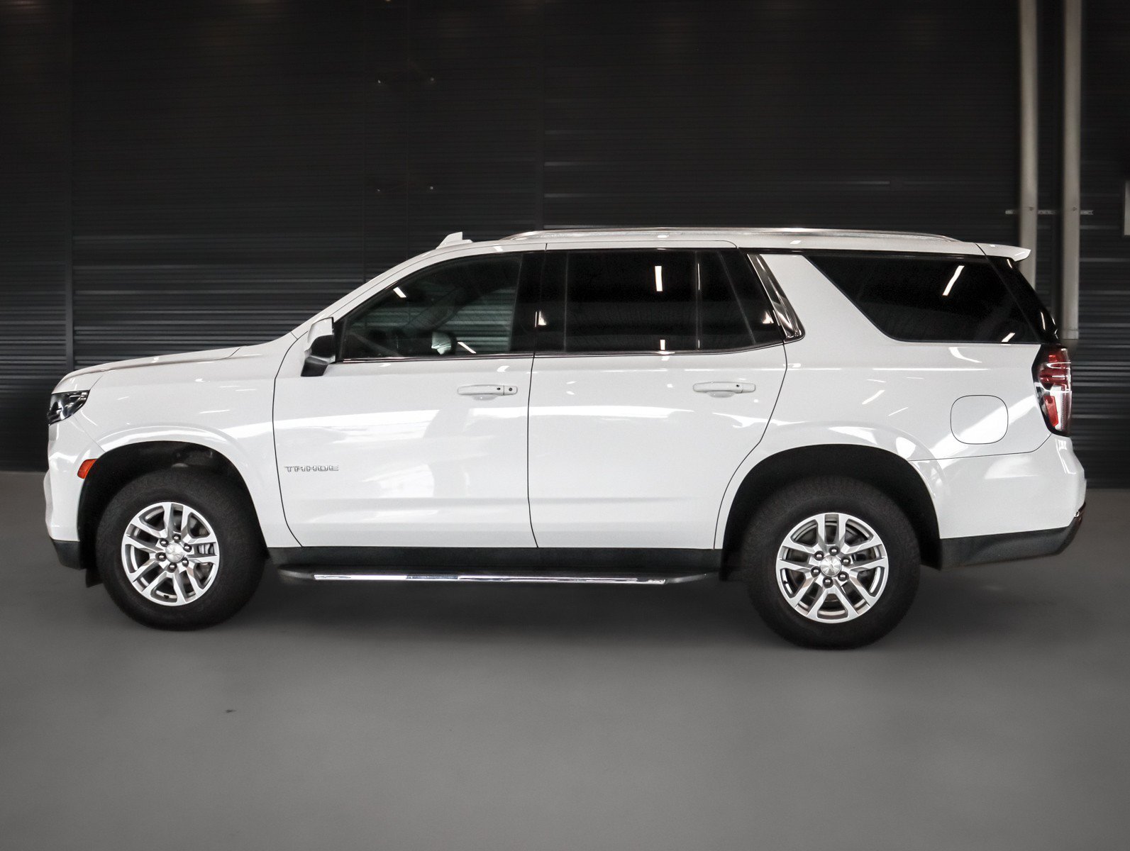 Used 2021 Summit White Chevrolet LT image 14