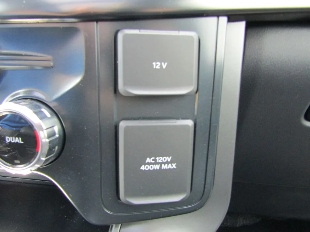 New 2026 Carbonized Gray Metallic Ford Lariat® image 36