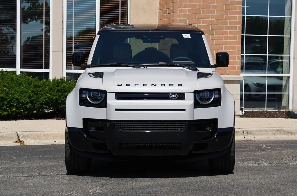 New 2026 Borasco Grey Land Rover X-Dynamic SE image 4