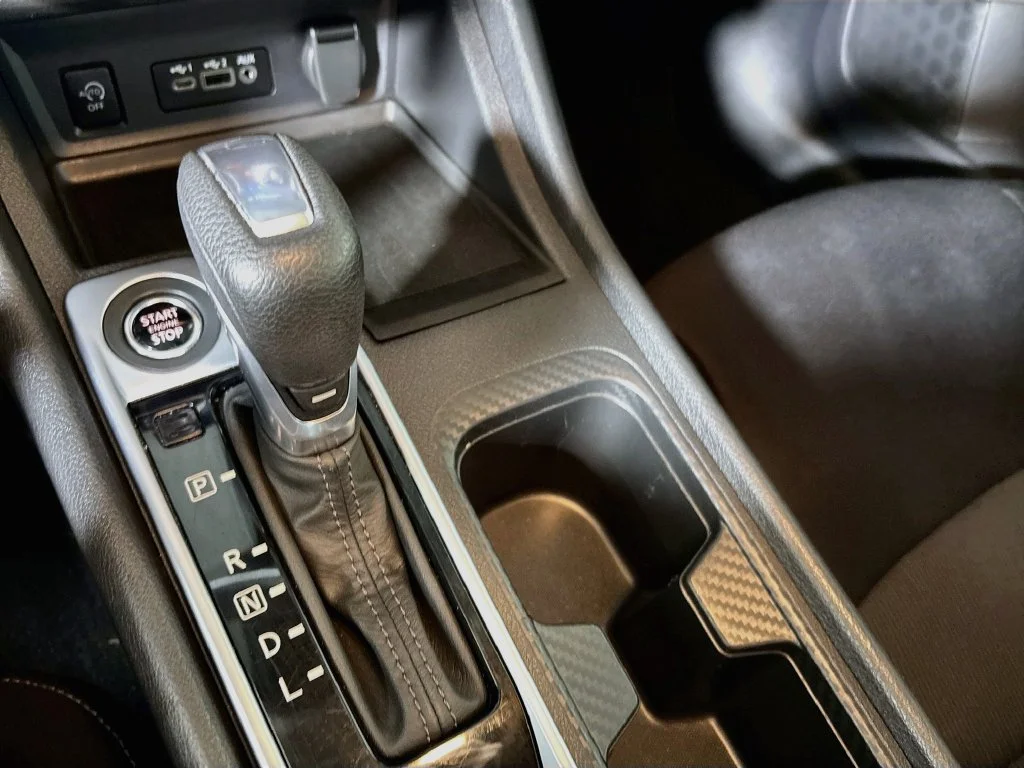 Used 2025 Gray Nissan SV image 17