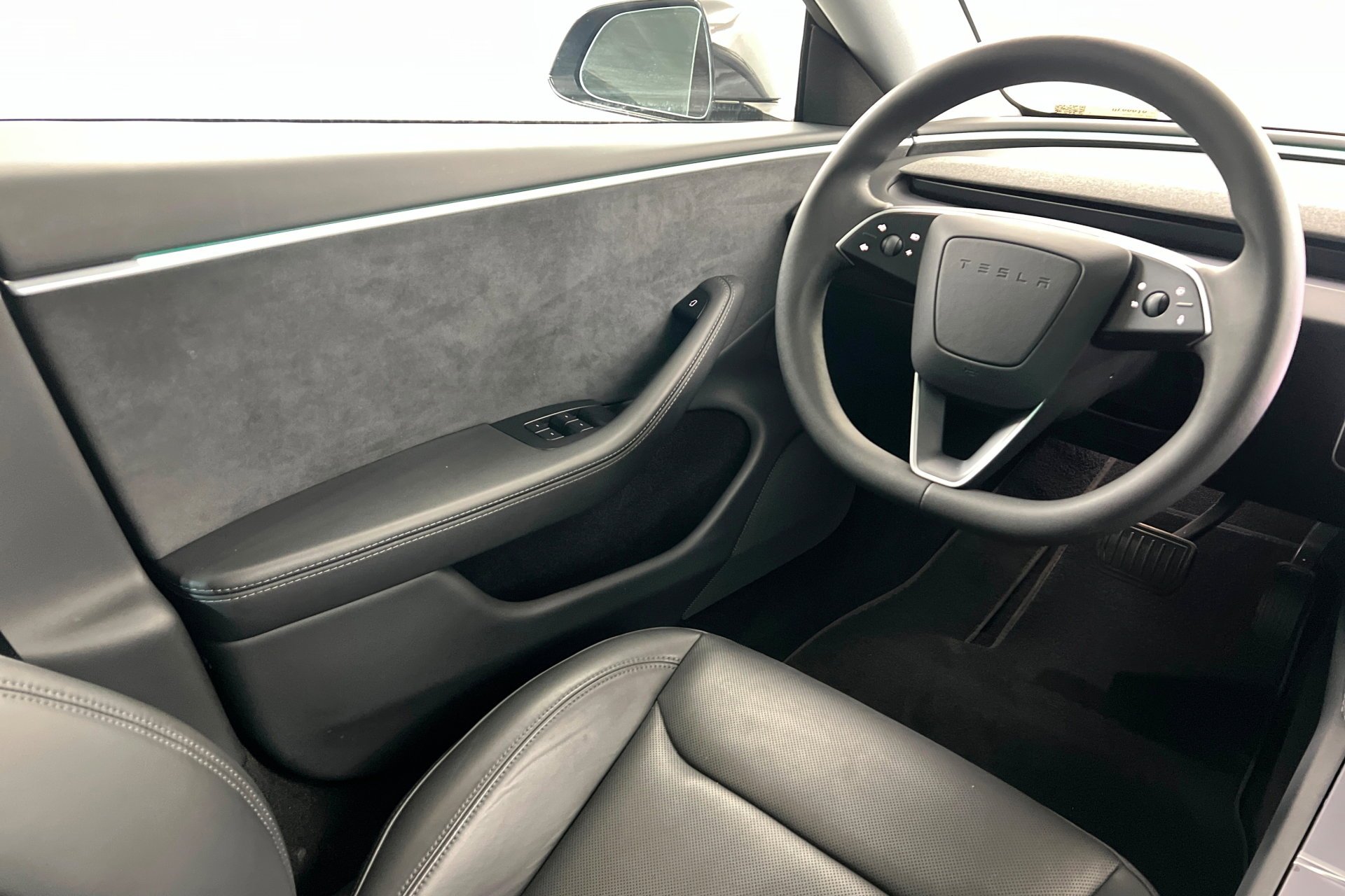 Used 2025 Gray Tesla Long Range image 12
