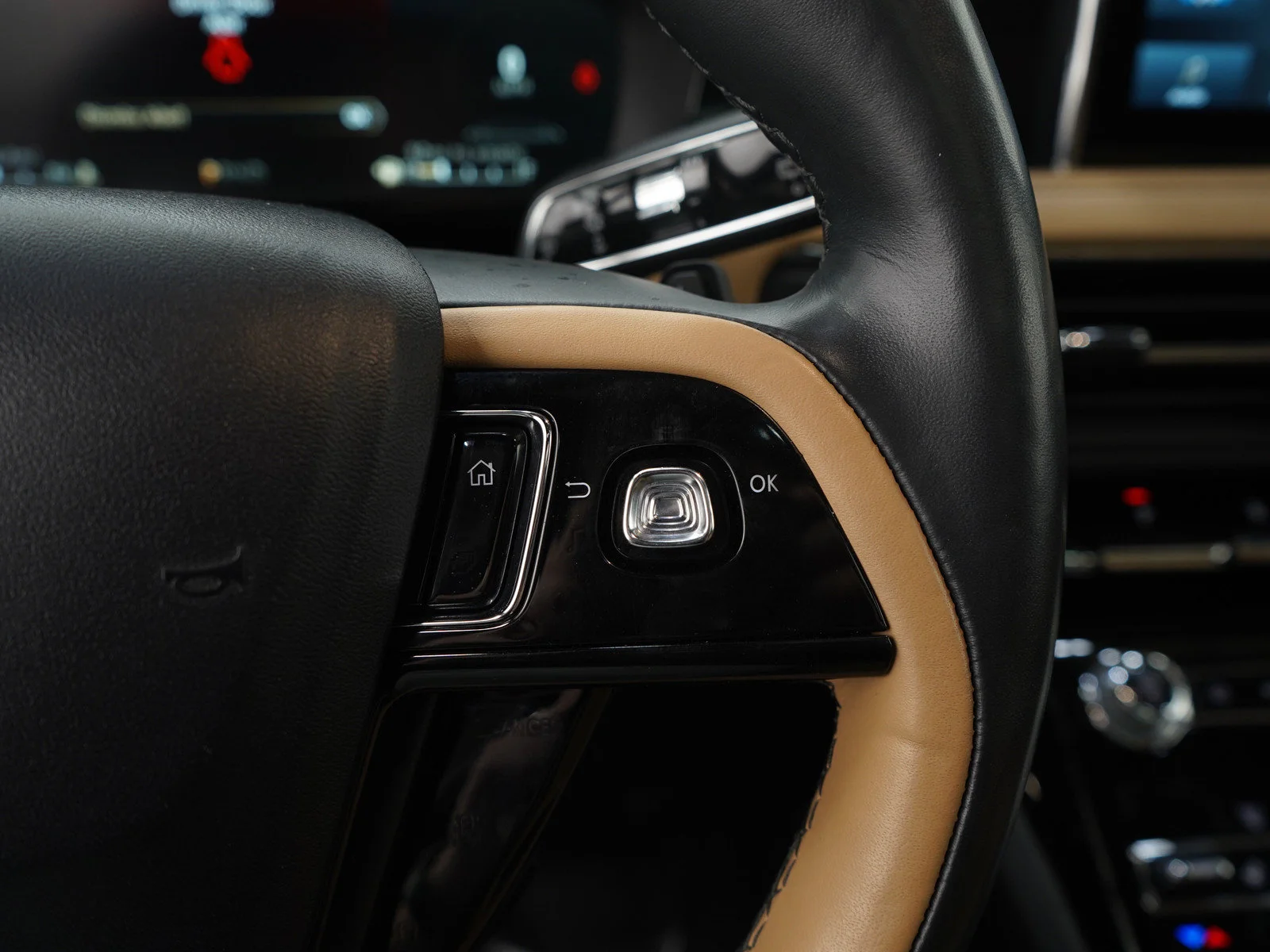 Used 2022 Blue Lincoln Reserve image 30
