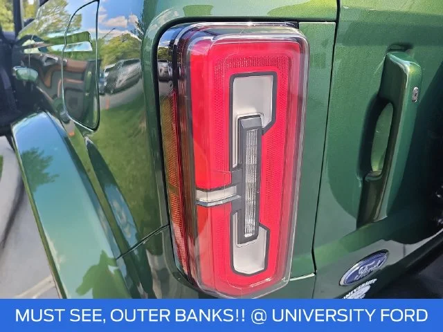 Used 2022 Green Ford Outer Banks image 31