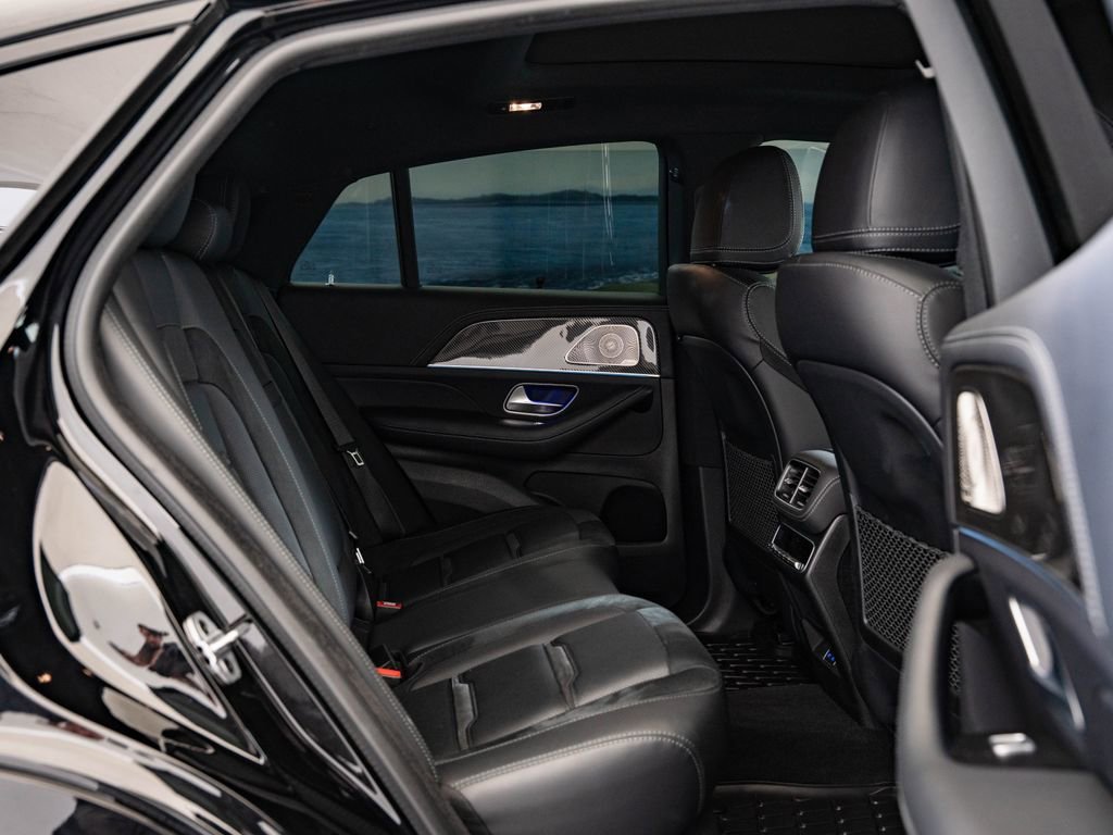 Used 2024 Obsidian Black Metallic Mercedes-Benz GLE 53 AMG® image 46