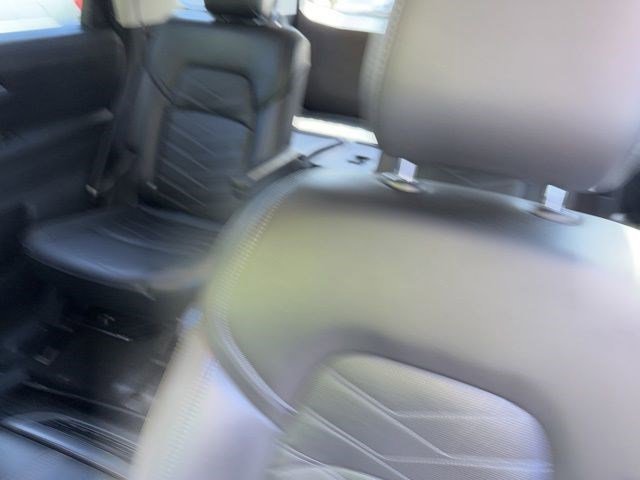 Used 2023 Super Black Nissan Platinum image 28