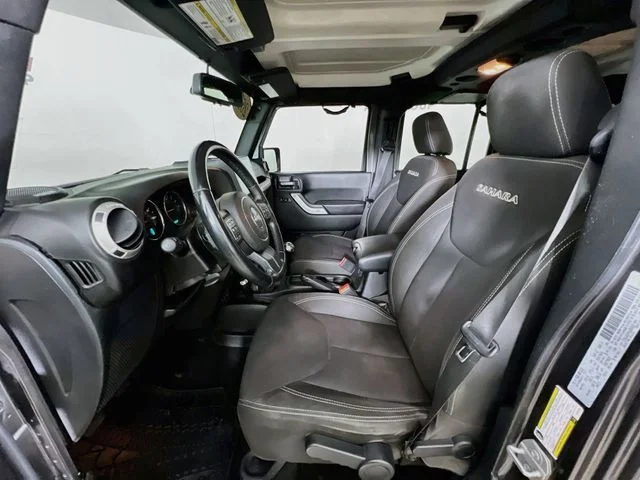 Used 2017 Gray Jeep Unlimited Sahara image 10