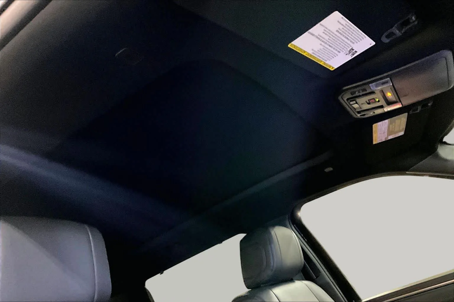 2026 Toyota Tundra Platinum - Photo 14